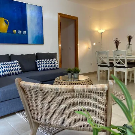 Appartement City Center 3 Bedroom Eurobell 2 *