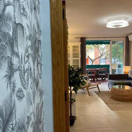 City Center 3 Bedroom Eurobell 2 Appartement *