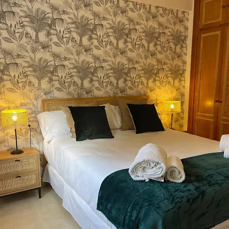 City Center 3 Bedroom Eurobell 2 Appartement