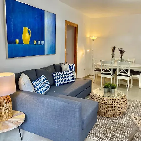 City Center 3 Bedroom Eurobell 2 Appartement *